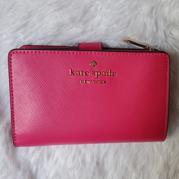 Kate Spade New York Staci Saffiano Leather Medium Wallet Deep Hibiscus NWT - Picture 1 of 16